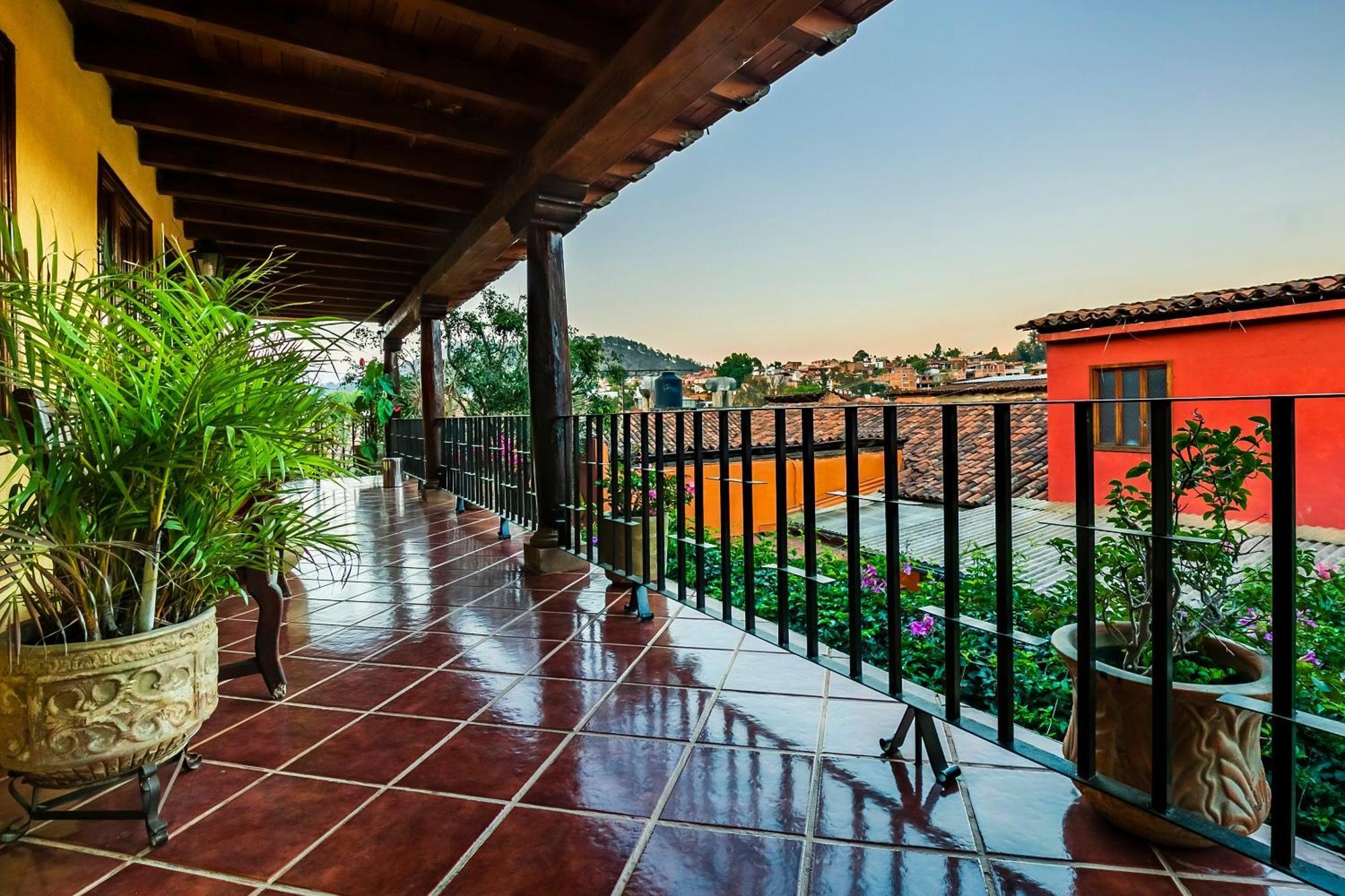 Oyo Posada De Los Angeles, Pátzcuaro المظهر الخارجي الصورة